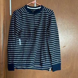 Men’s Banana Republic sweater
